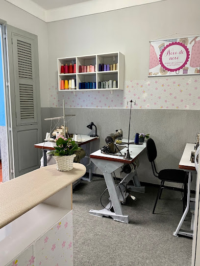 Ateliê de Costura Novo de Novo