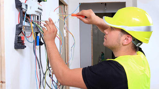 Electricista y Plomero en el área de Oaxaca