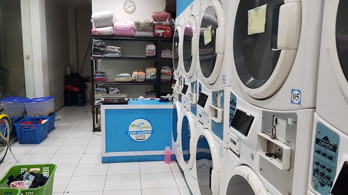 Ma Xpress Coin Laundry, Author: Abraham Sylvester