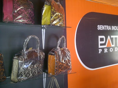 Photos of sentra industri tas patria product