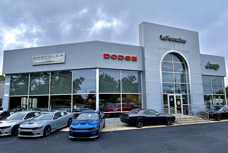 LaFontaine Chrysler Dodge Jeep Ram Walled Lake Service Center