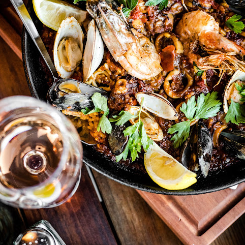 Barcelona Wine Bar by null