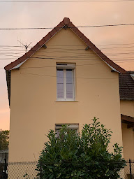 Photo n°11 de M.Jonathan à Mont-Saint-Sulpice (Couvreur)