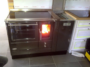 Photo n°24 de Artisan CIRET à Le Malesherbois (Magasin de poêles à bois)