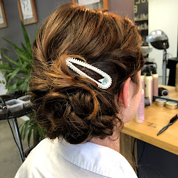 Photo n°48 de La Coiffure by Emi à Évreux (Salon de coiffure)