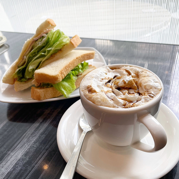 米本珈琲 本店 YONEMOTO COFFEE HEAD SHOP