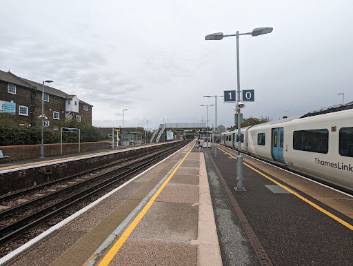 Rainham - Visual