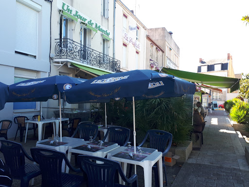 Photo 3 - Un Jour de Marché