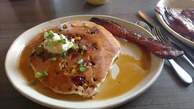 Snooze, an A.M. Eatery