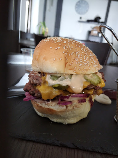 Mon Burger - Bar à Jeux