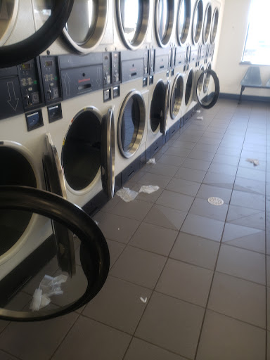 Scrub Hub Laundromat Gallery - United States