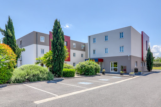 Photo de Domitys - Le Manoir à Pérignat-lès-Sarliève (63170)