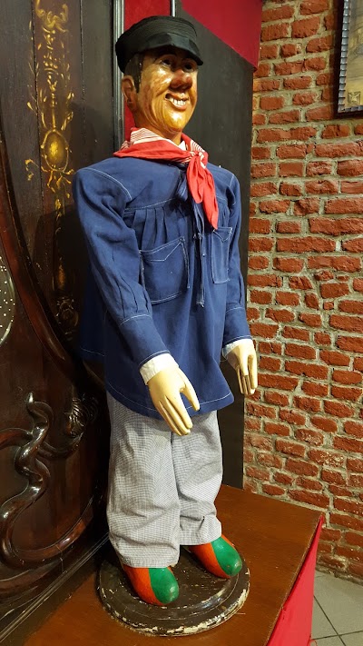 Photos of Mus&eacute;e Tchantch&egrave;s