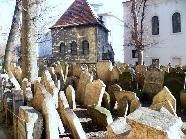 Old Jewish Cemetery