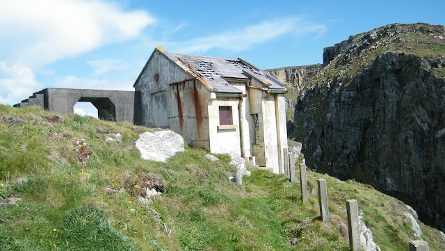 Mizen Head Signal Station
