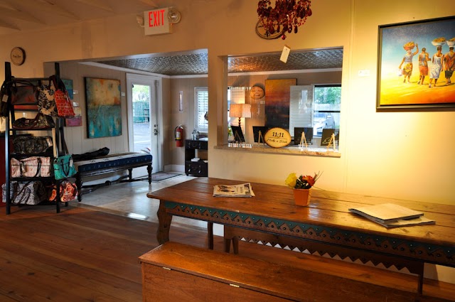 Kunjani Craft Coffee & Gallery