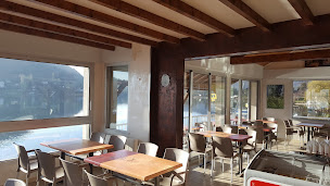 Photo n°1 de Les Mélèzes snack bar locations nautiques à Charavines (Marchand de glaces)