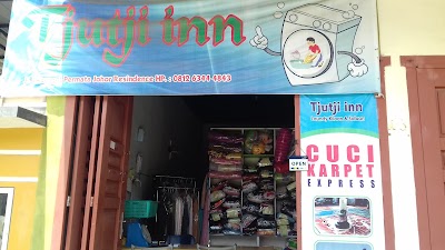 Photos of Tjutji Inn