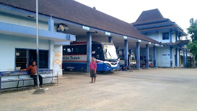 photo of Bus Terminal Trenggalek