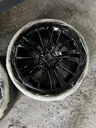 Photo n°20 de Wheels Repair à Landiras (Service de restauration d'automobiles)