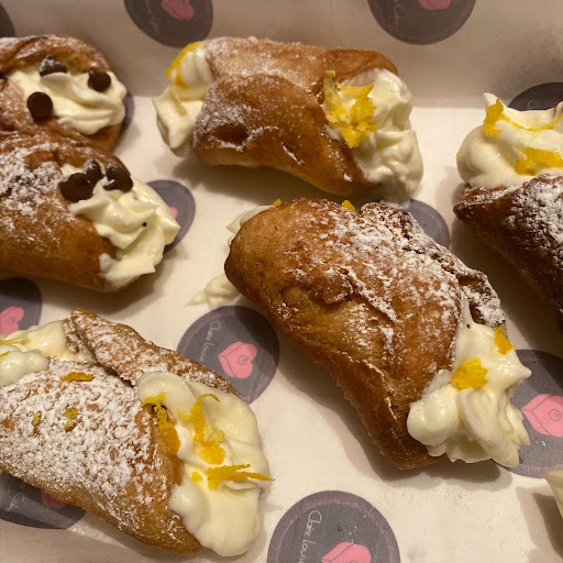 Claire Louise Cakes - Thumbnail