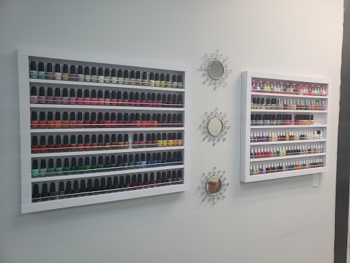 Optima Nails Spa - Visual