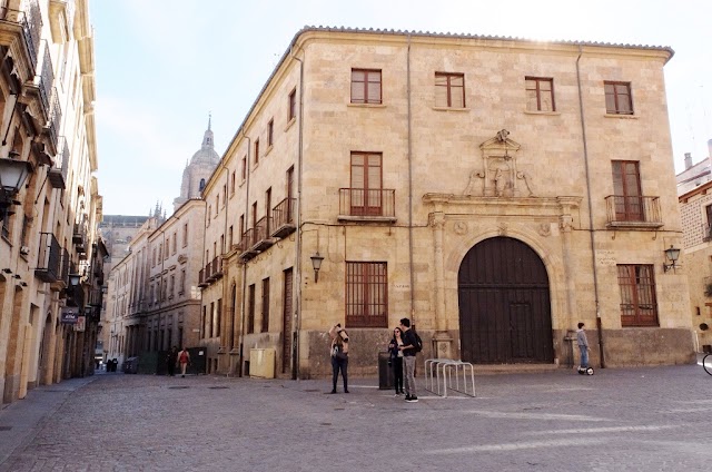 Aulario San Isidro Universidad de Salamanca