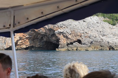 Photos of Blue Cave Mont&eacute;n&eacute;gro