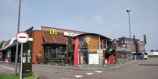 Waardenburg, McDonalds