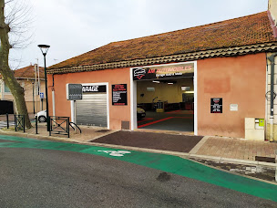 Photo n°2 de AM Automobiles à La Garde (Garage automobile)