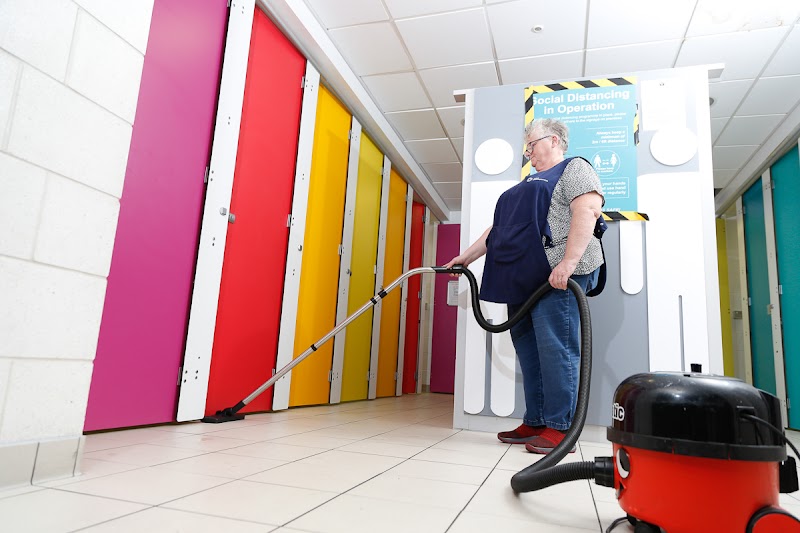 Always responsive commercial cleaning photo 3