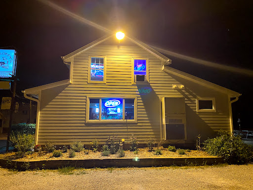 Von LOPPYS Bar & Bistro Gallery - United States