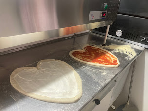 Photo n°5 de Pizza du millénaire à Vourles (Pizzas à emporter)