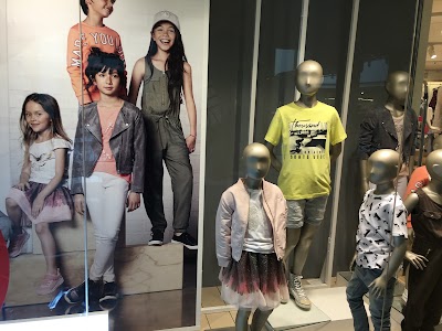 Photos of Koch Shopping