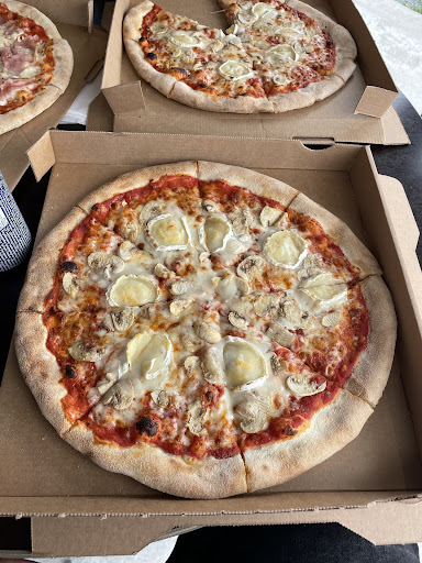 Pizzana Royan - Thumbnail