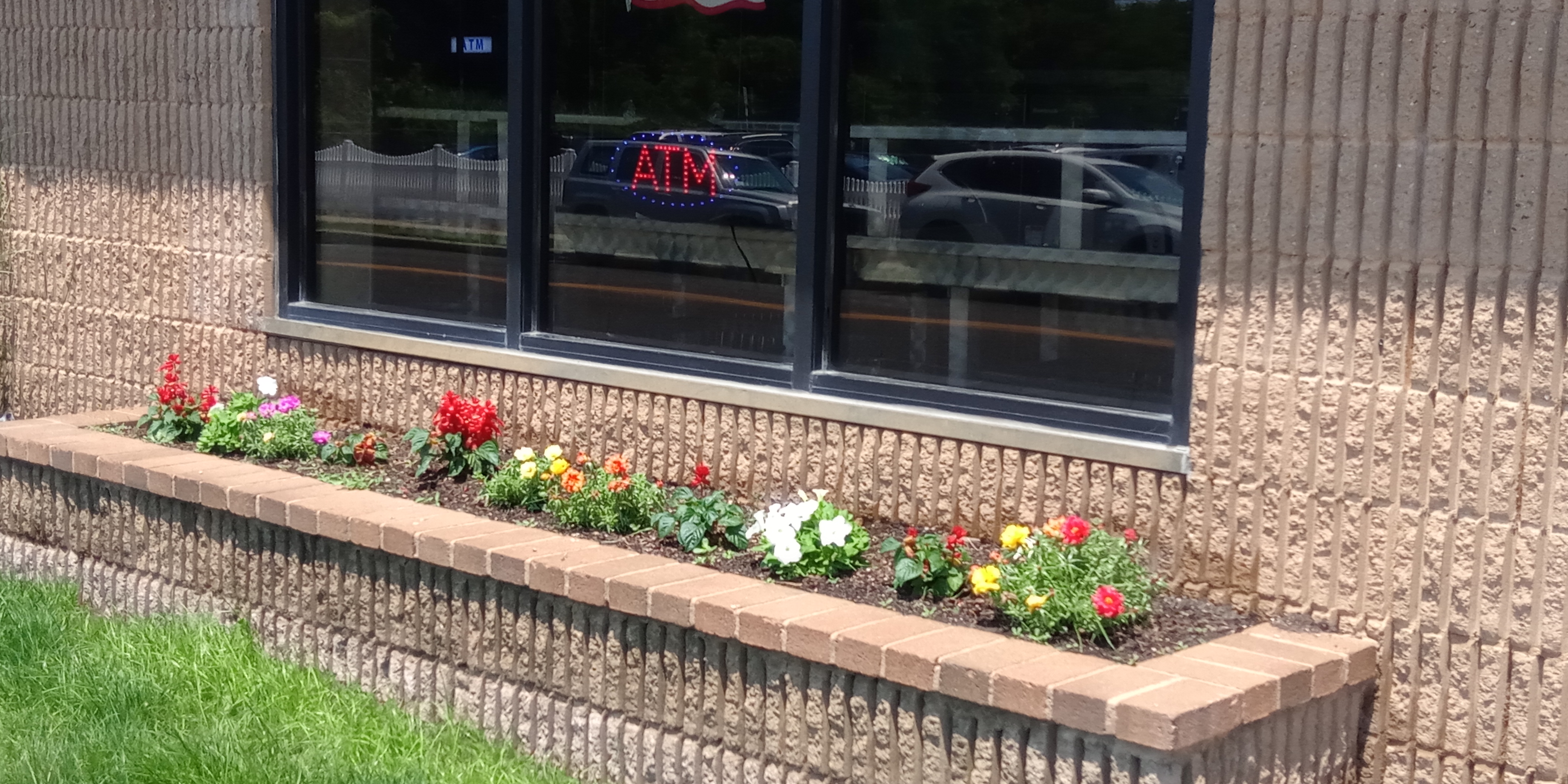The Best Around Laundromat facility with washing machines in Babylon