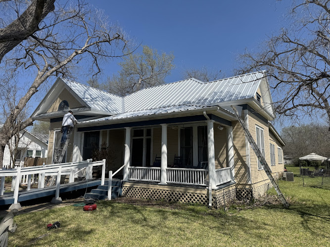 Capital of Texas Roofing & Siding roofing work