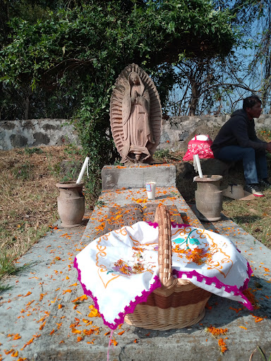 Panteon de Uranden De Morelos - Thumbnail