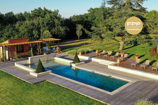 Photo de Pisciniste Bordeaux - Diffazur Piscines à Cézac (33620)