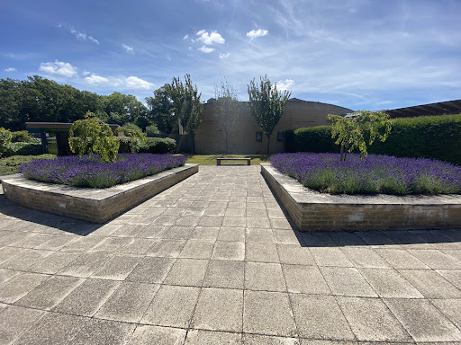 The Oaks Havant Crematorium - Thumbnail
