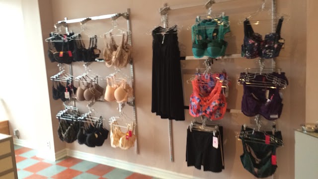 Broad Lingerie