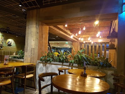 Photos of Nando's Al Qasba