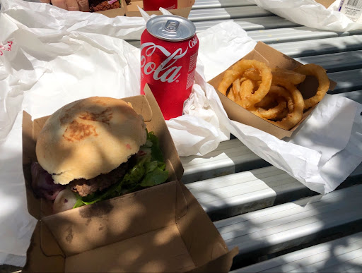 Malibu Burgers - Thumbnail