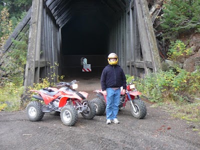 Yellowstone Trail Parking