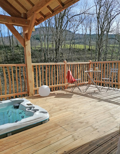 Photo de Cabanes Suspendues - SPA et Sauna privatifs à Satillieu (07290)