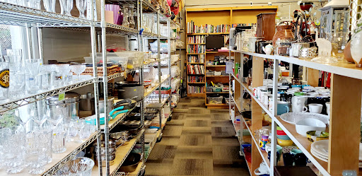 S.A.V.E. Thrift Store - Visual