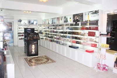 Photos of L'&Eacute;lixir parfumerie