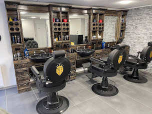 Photo n°1 de B&B HAIR STUDIO à Rumilly (Salon de coiffure)