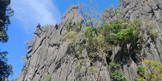 Kayangan Lake