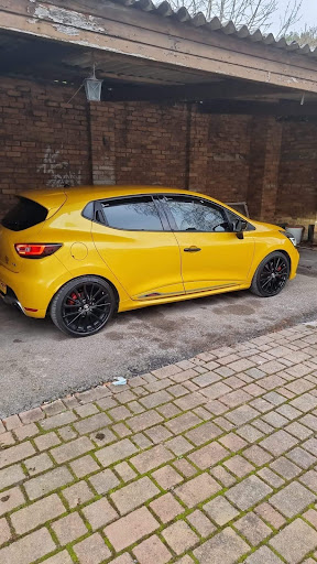 Renault Sport - Thumbnail